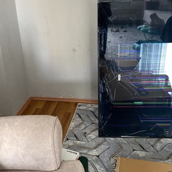 Kırık Televizyon Ve İade Sorunu