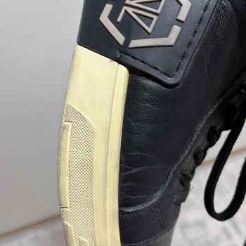 Derimod Ayakkabılarda Sararma Ve İletişim Sorunu