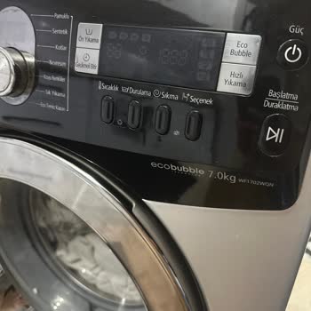 Samsung Eco Bubble Makinesi Sürekli Kapanıyor Ve Çamaşırları Leke Bırakıyor