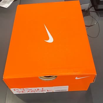 Nike Ayakkabıda Yırtılma Ve Yetersiz Hizmet