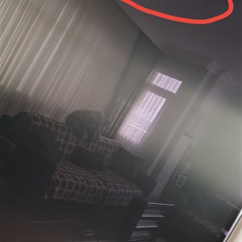 Samsung TV'de Parmak İzi Lekesi Sorunu Ve Kullanıcı Hatası İddiası