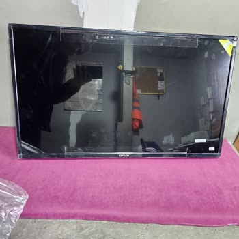 Kırık Televizyon Ve Çözüm Bulunamayan Sorun