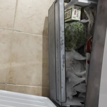 Arçelik Buzdolabı Buzluk Çekmecesi Kırıldı