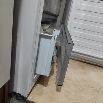 Arçelik Buzdolabı Buzluk Çekmecesi Kırıldı