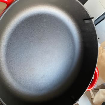 Lava Döküm Tencerede Beklenmedik Çizik Sorunu