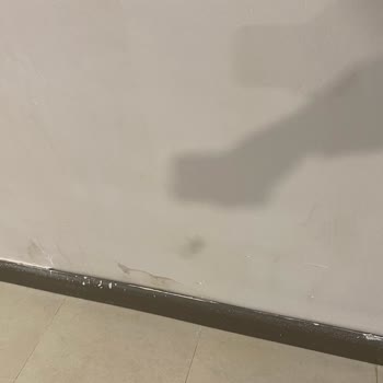 Sur Yapı Antalya'da Kazan Dairesi Su Sızıntısı Sorunu