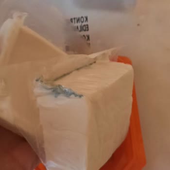 Güvenilir Markanın Küflü Peyniri Hayal Kırıklığı Yarattı