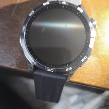 Huawei Saatte Üretim Hatası Ve Çizikler