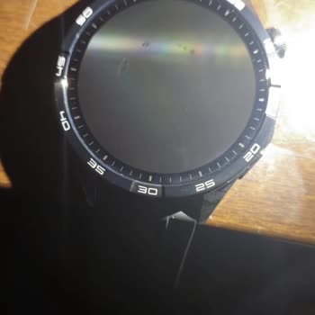 Huawei Saatte Üretim Hatası Ve Çizikler