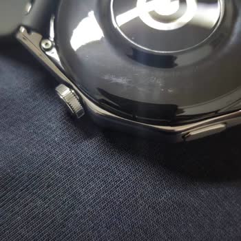 Huawei Saatte Üretim Hatası Ve Çizikler