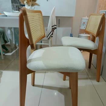 Kayıp Sandalyeler: Trendyol Ve Aras Kargo Mağduriyeti