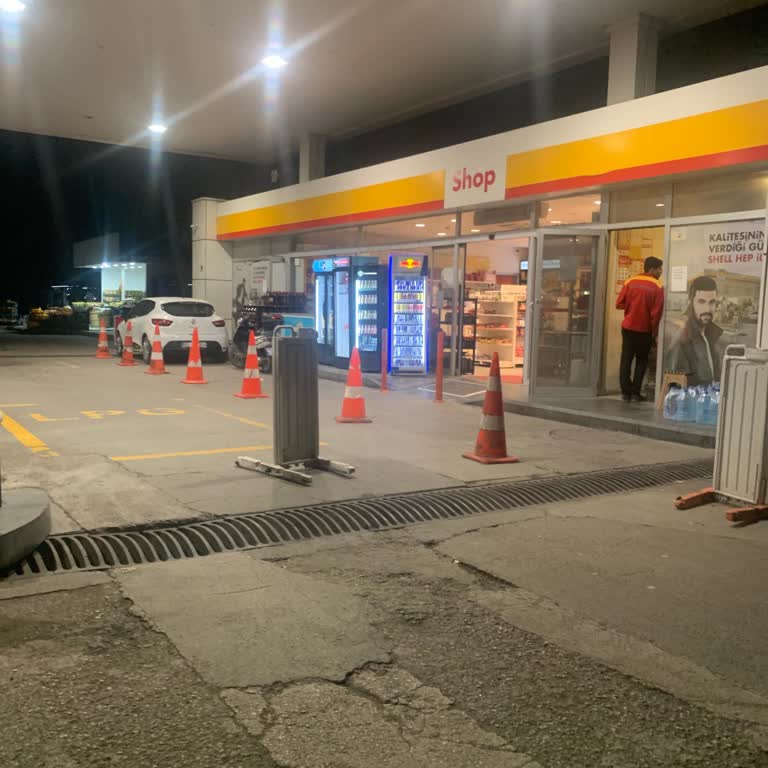 Shell İstasyonu'nda Fahiş Fiyat Şoku