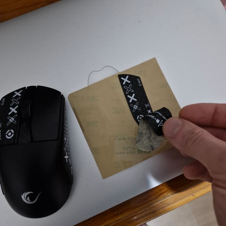 Sticker Sorunu Ve Yüksek Ücret Talebi