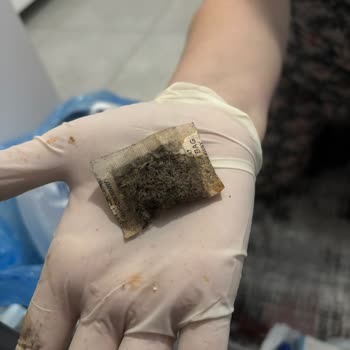 Termos İçindeki Küflü Silika Jel Problemi