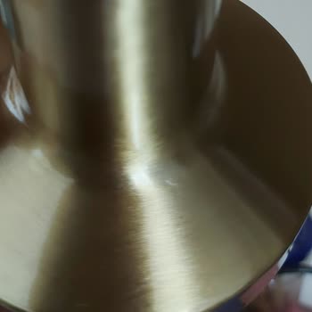 Trendyol Sent Me a Damaged Mushroom Lamp and Rejected My Review