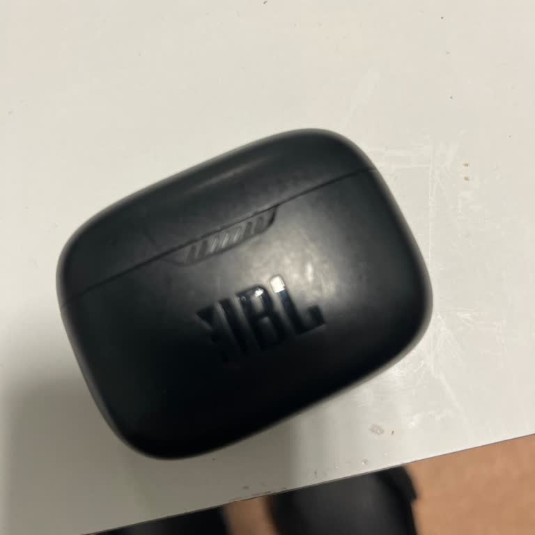 JBL Tune 230 NC TWS Kulaklığın Şarj Sorunu