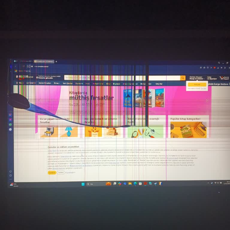 Otobüs Yolculuğunda Kırılan Monitör İçin Destek Bekliyorum