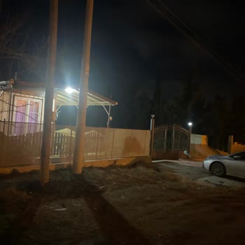 Mülk Önüne Dikilen Direklerin Kaldırılması Talebi