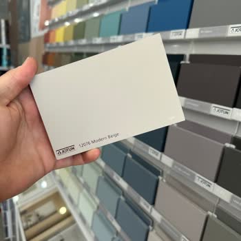 Yanlış Renk Mağduriyeti: Modern Bej Yerine Kahverengi