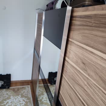 İstikbal Yatak Odası Takımı: Eğilen Parçalar Ve Pahalı Yedekler