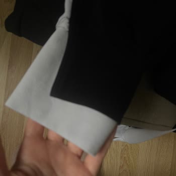 Renk Koruma Talimatlarına Rağmen Sweat Renkleri Karıştı