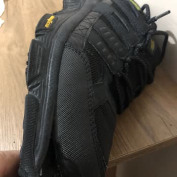 Skechers Ayakkabımın Tabanı 11 Ayda Ayrıldı