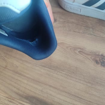 Adidas Ayakkabıda Erken Aşınma Ve Deformasyon Sorunu