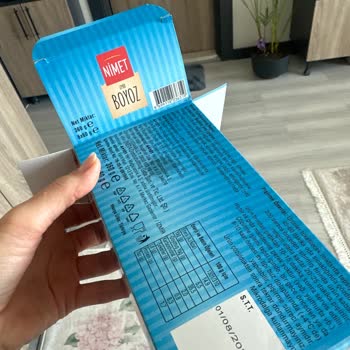 Dondurulmuş Boyozdan Çıkan Mavi Cisim Şoku