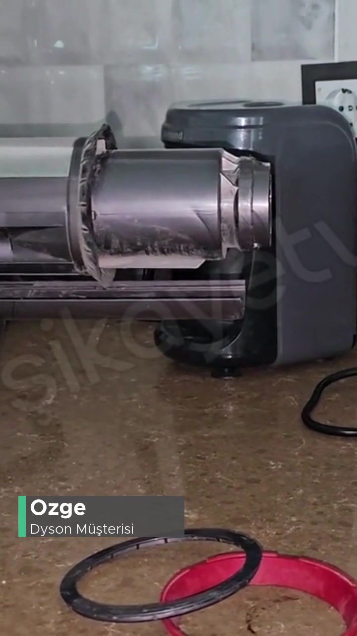 Dyson V15 Detect Lastiğin Takılmaması! videonun kapak resmi