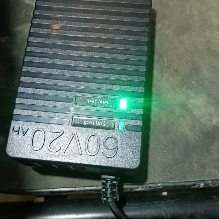 Elektrikli Motosiklet Şarj Aleti Sorunu