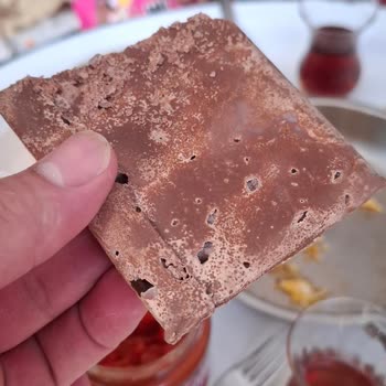 Ülker Çikolatasında Eksik Ve Bozulmuş Ürün Şoku