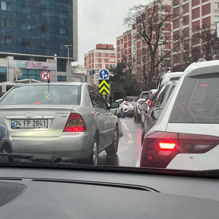 Capacity AVM'nin Ücretsiz Otopark Sorunu