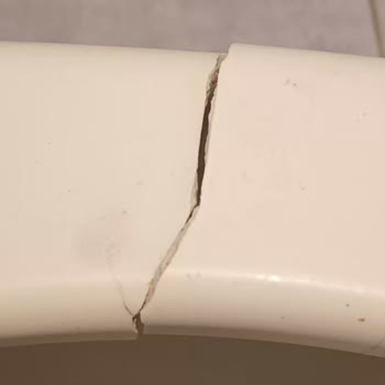 Kale Roca Klozet Kapağı Kırılma Sorunu