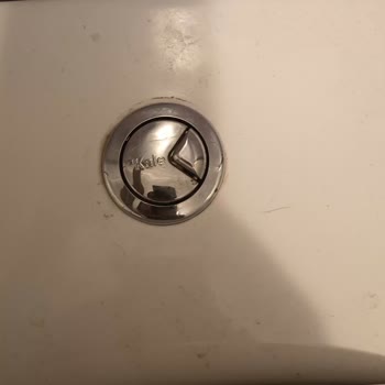 Kale Roca Klozet Kapağı Kırılma Sorunu