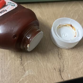 Tamek Ketçap'ta Hijyen Sorunu: Acil Çözüm Bekliyorum