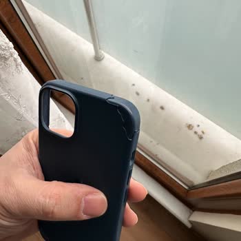 Apple Kılıflarının Dayanıklılığı Hayal Kırıklığı Yaratıyor