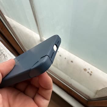 Apple Kılıflarının Dayanıklılığı Hayal Kırıklığı Yaratıyor