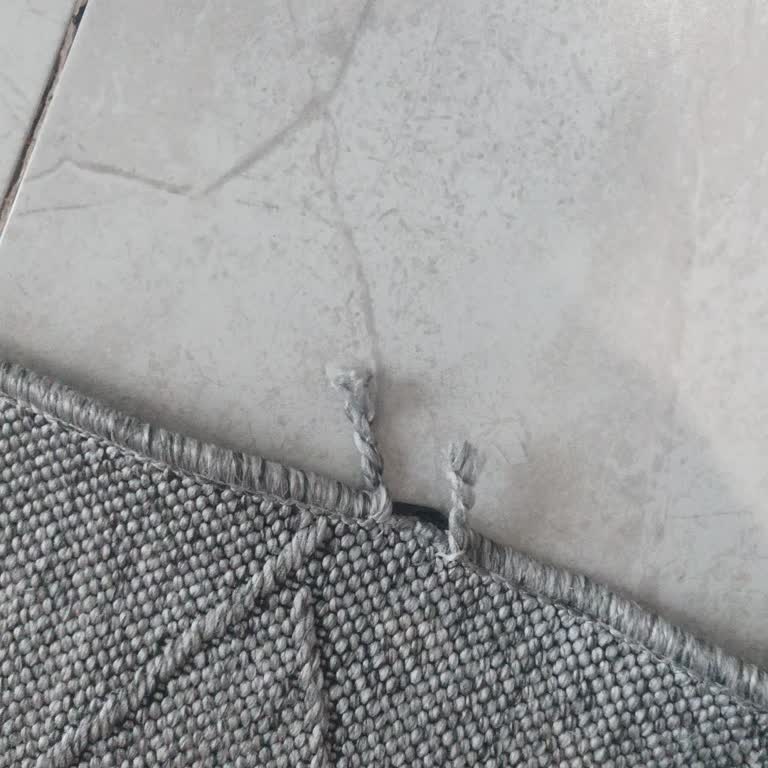 Halı Yıkama Hizmetinde Sökük Overlok Ve Kötü Koku Sorunu