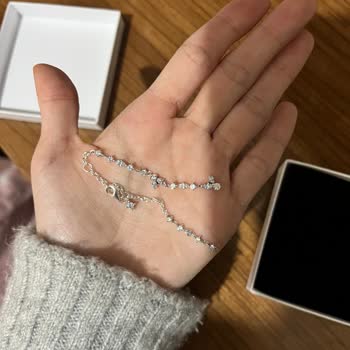 Pandora Bilekliğim İlk Gün Koptu, Çözüm Yok