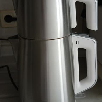 Çay Makinesi Arızası Ve Müşteri Hizmetleri Sorunu
