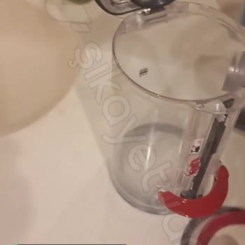 Dyson Çöp Haznesinin İçindeki Parçalar Çıktı, Geri Takamıyorum!