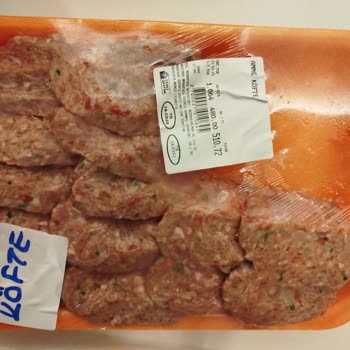 Köftede Taş Skandalı: Çocuğumun Sağlığı Tehlikede!