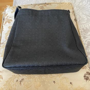 Vakko Çantamda Beklenmedik Deformasyon