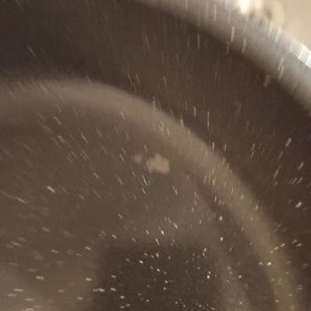 Kısa Sürede Soyulan Seramik Tava Hayal Kırıklığı