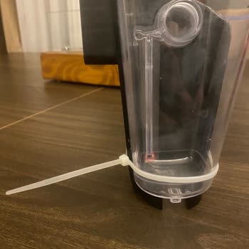 Philips Espresso Makinesinin Kalitesiz Plastik Parçası Kırıldı