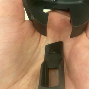 Philips Espresso Makinesinin Kalitesiz Plastik Parçası Kırıldı