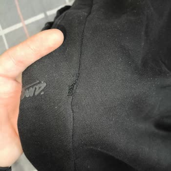 Kısa Sürede Yıpranan Eşofman Ürünü