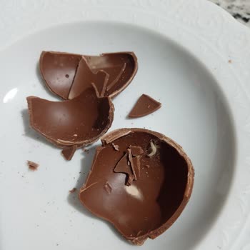 Ozmo Sürpriz Yumurtadan Solucan Şoku!