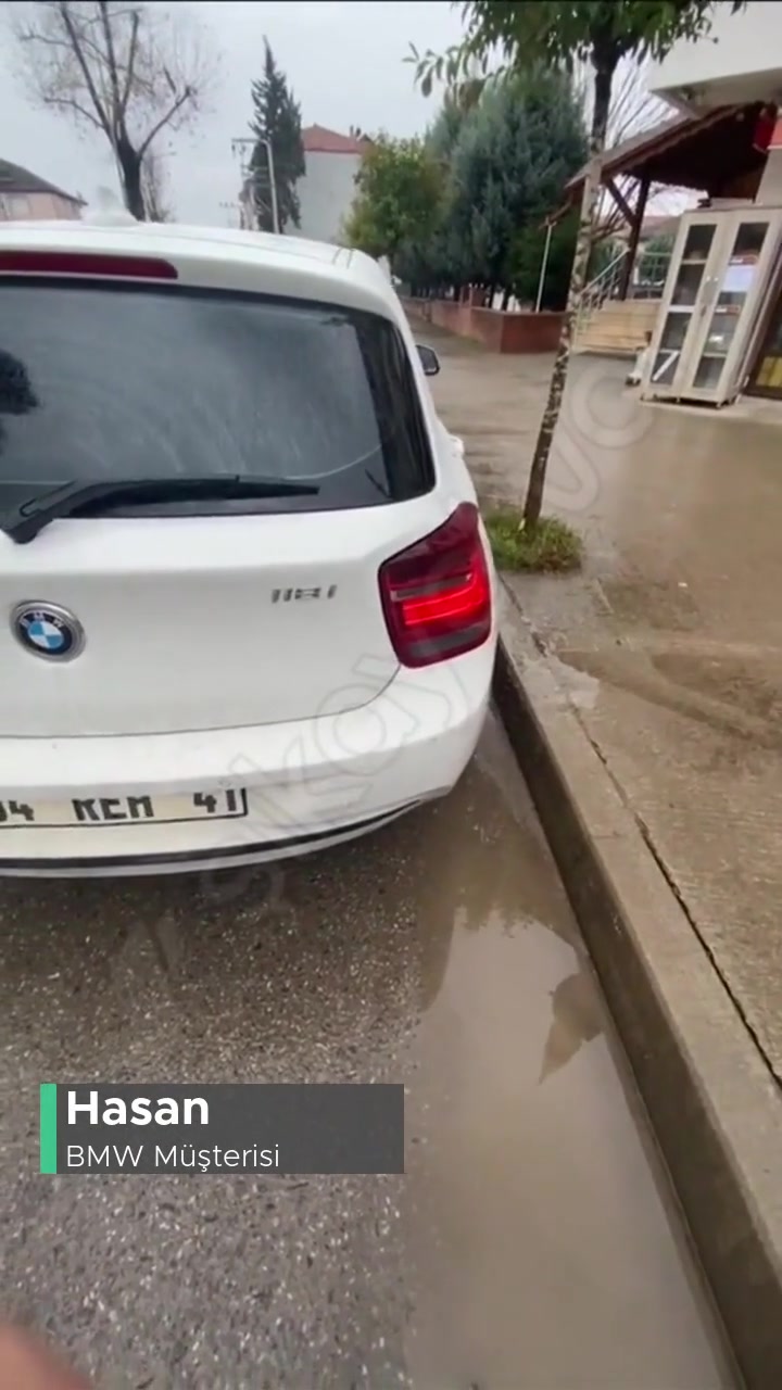 BMW Sağ Stop Kısık Yanıyor! videonun kapak resmi