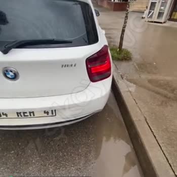 BMW Sağ Stop Kısık Yanıyor!